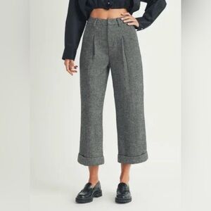Wool Herringbone Elle Grey Wide-Leg Pleated Lined Pants EUC